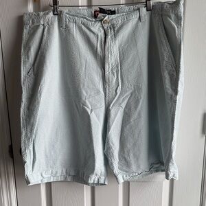 Chaps Light Blue Men’s Seersucker Flat Front Shorts